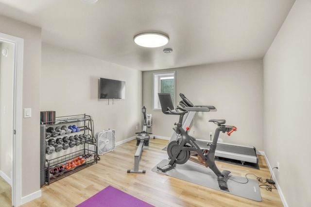 6910 2nd Street NW, Moorhead, MN 56560