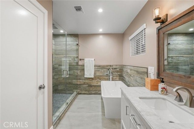 2316 Cedarwood Drive, Pine Mtn Club, CA 93222