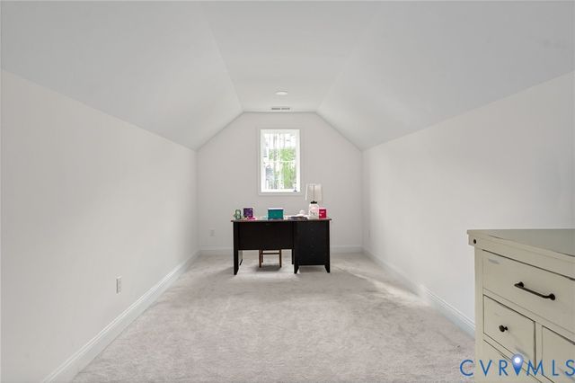18325 Barrin Ct, Moseley, VA 23120