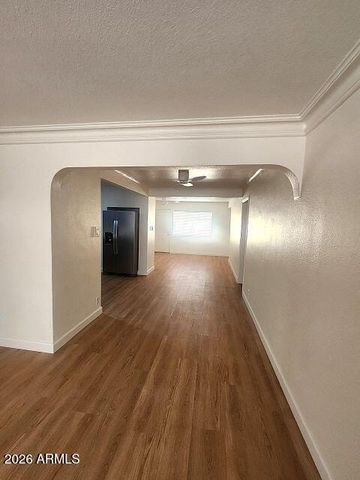 9011 S 7TH Avenue, Phoenix, AZ 85041