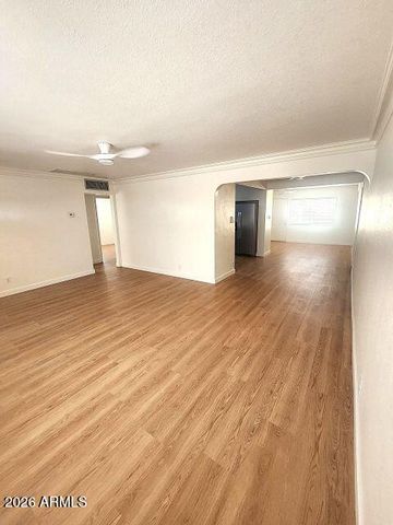 9011 S 7TH Avenue, Phoenix, AZ 85041