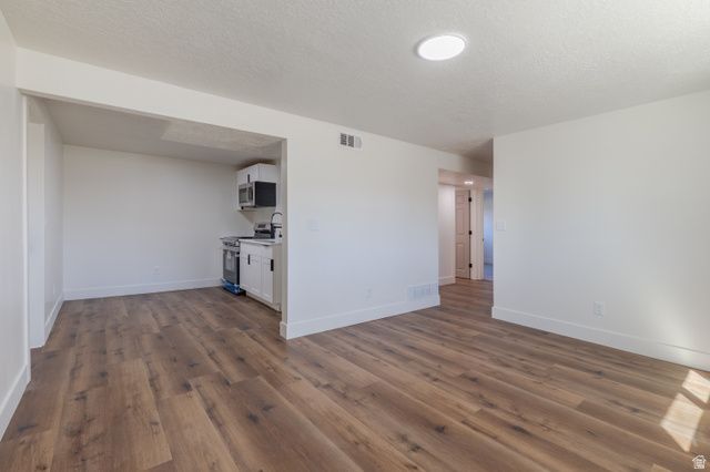 2942 EUCALYPTUS WAY, West Valley City, UT 84119