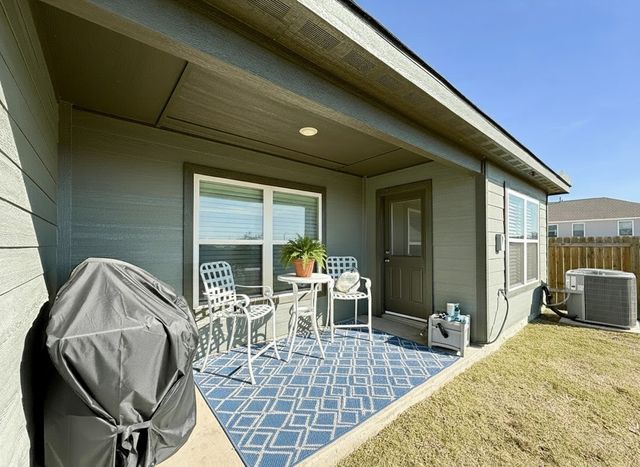 13507 Granite Park Road, Ponder, TX 76259