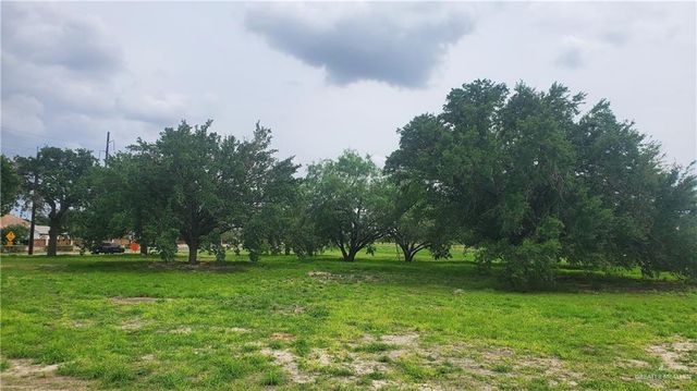 713 S Westgate Drive, Weslaco, TX 78596