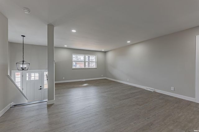 714 Cypress Street, Newburgh, IN 47630
