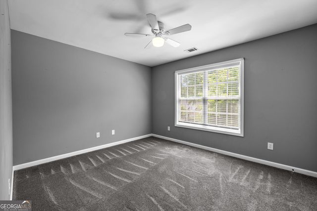39 The Crescent, Newnan, GA 30263