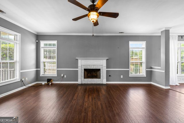 39 The Crescent, Newnan, GA 30263