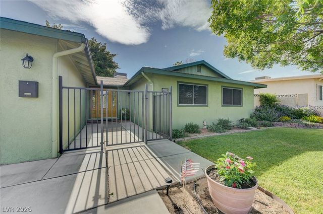 1320 Gloria Lane, Boulder City, NV 89005