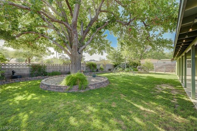 1320 Gloria Lane, Boulder City, NV 89005