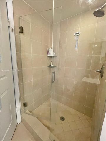 333 NE 24th Street 1607, Miami, FL 33137