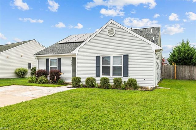 1056 Casanova DR, Virginia Beach, VA 23454