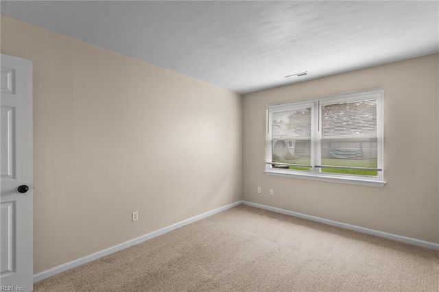 1056 Casanova DR, Virginia Beach, VA 23454