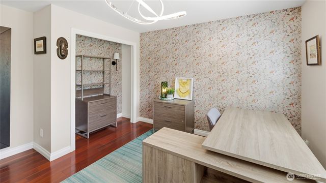 18212 73rd Avenue W, Edmonds, WA 98026
