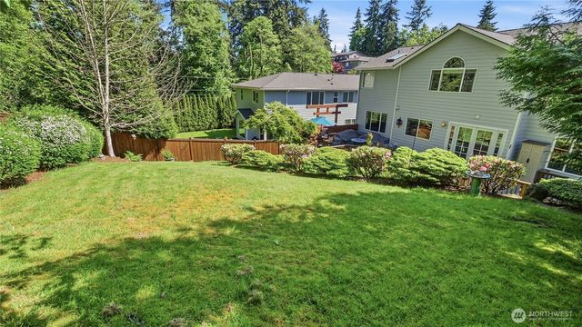 18212 73rd Avenue W, Edmonds, WA 98026