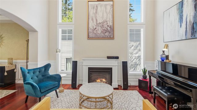 18212 73rd Avenue W, Edmonds, WA 98026