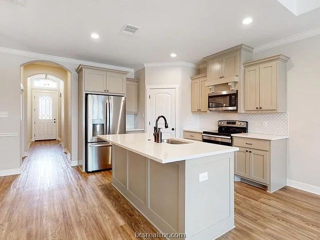 2131 Mountain Wind, Bryan, TX 77807