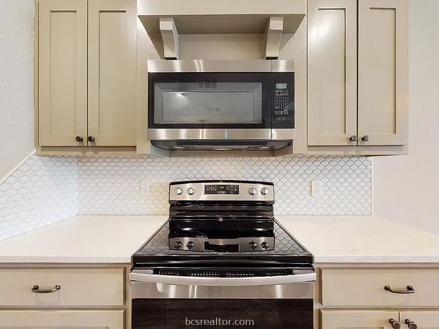 2131 Mountain Wind, Bryan, TX 77807