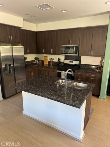 4260 Powell Way 118, Corona, CA 92883