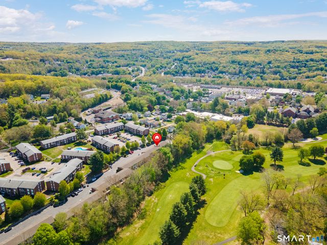 55 Porter Avenue 6E, Naugatuck, CT 06770