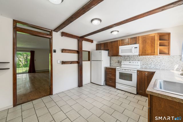 55 Porter Avenue 6E, Naugatuck, CT 06770