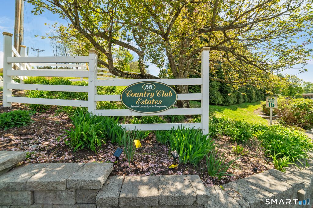 55 Porter Avenue 6E, Naugatuck, CT 06770
