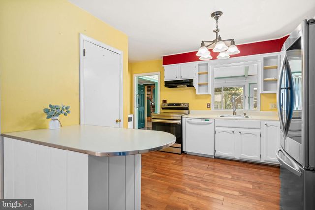 304 W OAK AVE, Easton, MD 21601