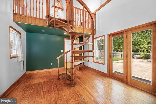 304 W OAK AVE, Easton, MD 21601