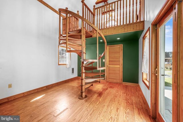 304 W OAK AVE, Easton, MD 21601