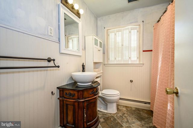 304 W OAK AVE, Easton, MD 21601
