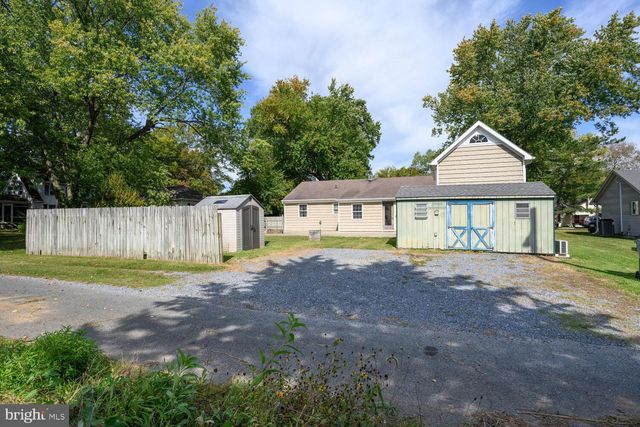 304 W OAK AVE, Easton, MD 21601