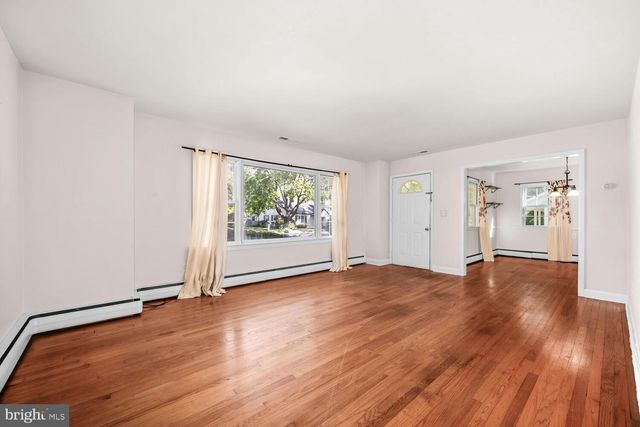 304 W OAK AVE, Easton, MD 21601