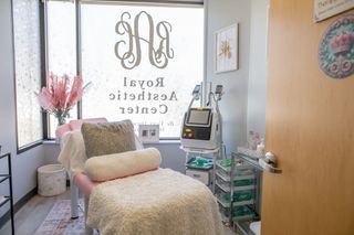 208 Main St, Milford, MA 01757
