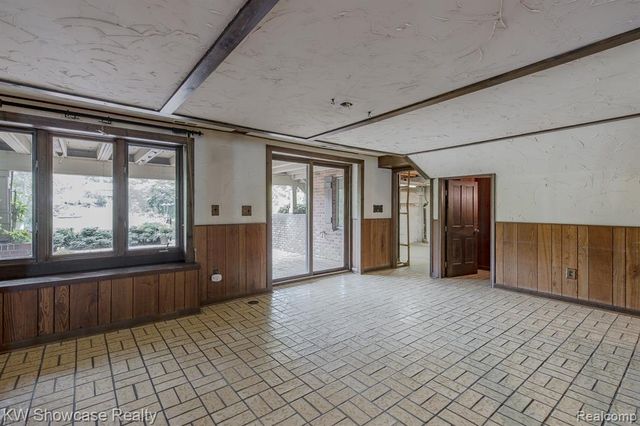 4642 Brightmore Road, Bloomfield Hills, MI 48302
