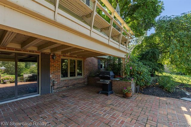 4642 Brightmore Road, Bloomfield Hills, MI 48302
