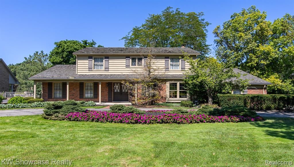 4642 Brightmore Road, Bloomfield Hills, MI 48302