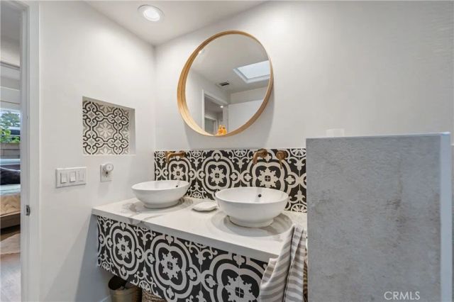 17042 Lisette, Granada Hills, CA 91344