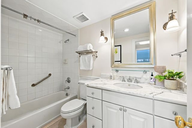 250 Bradley Place 504, Palm Beach, FL 33480