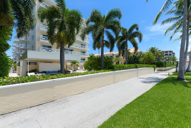 250 Bradley Place 504, Palm Beach, FL 33480
