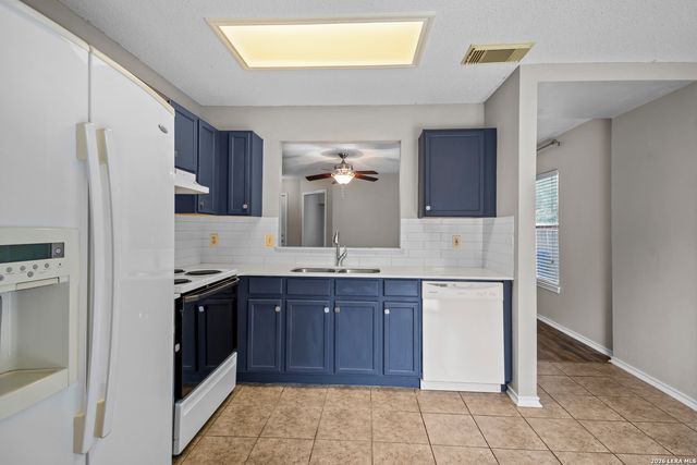 7602 Echo Glade, San Antonio, TX 78249