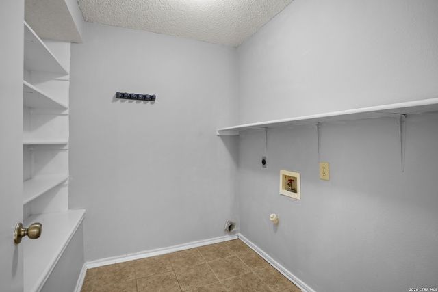 7602 Echo Glade, San Antonio, TX 78249