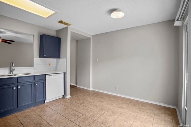 7602 Echo Glade, San Antonio, TX 78249