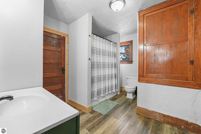 201 E Michigan Street, Mancelona, MI 49659