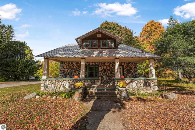 201 E Michigan Street, Mancelona, MI 49659