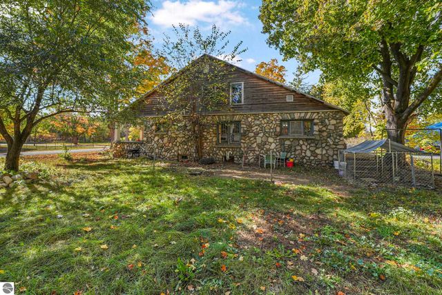 201 E Michigan Street, Mancelona, MI 49659