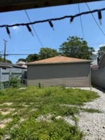 10447 S AVENUE G, Chicago, IL 60617