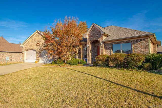 2502 Daisy Cove, Bryant, AR 72022
