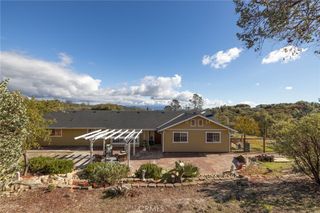 30301 Longview Lane E, Coarsegold, CA 93614