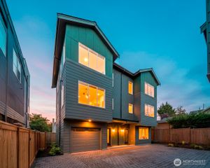 932 NW 58th Street, Seattle, WA 98107