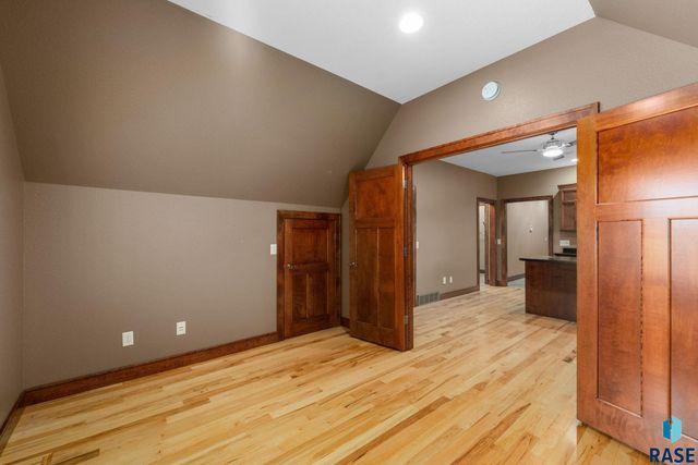 2502 S Big Timber Pl Place, Sioux Falls, SD 57105
