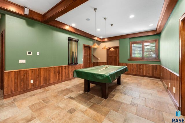 2502 S Big Timber Pl Place, Sioux Falls, SD 57105